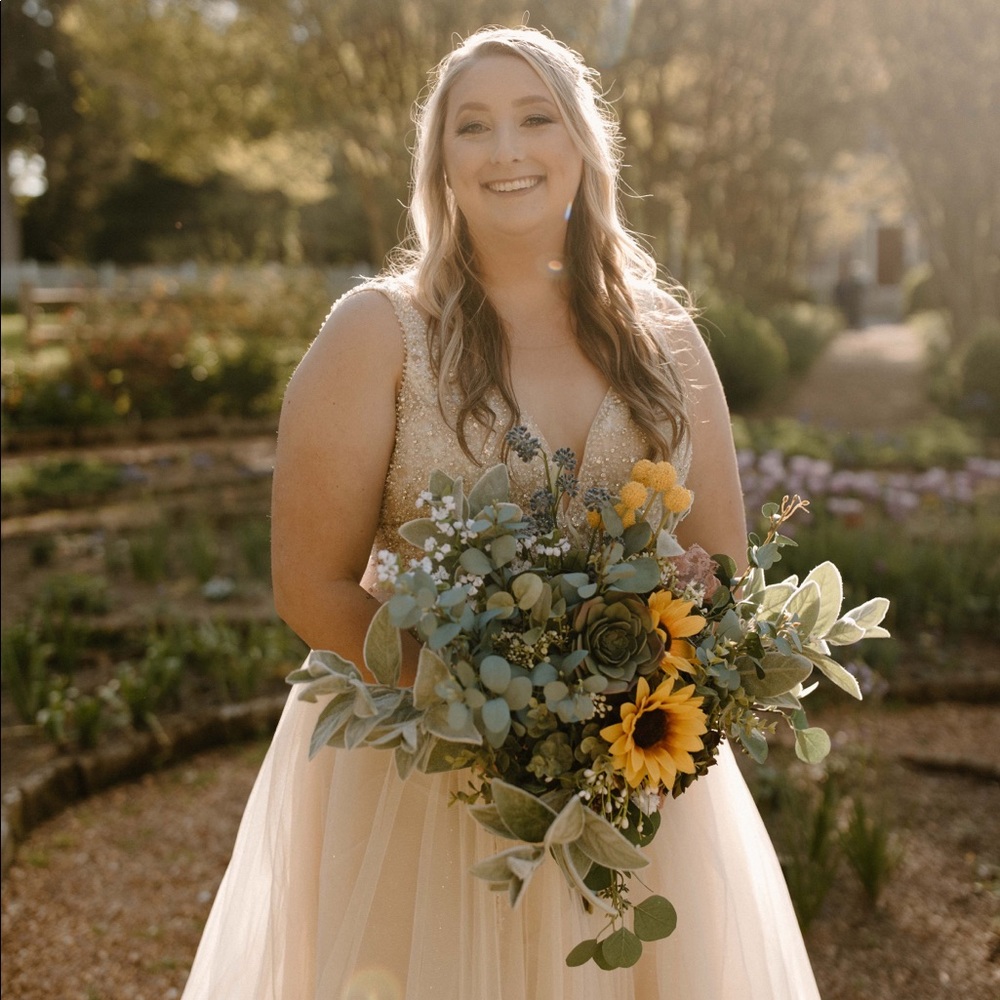 Meet your Posher, Samantha